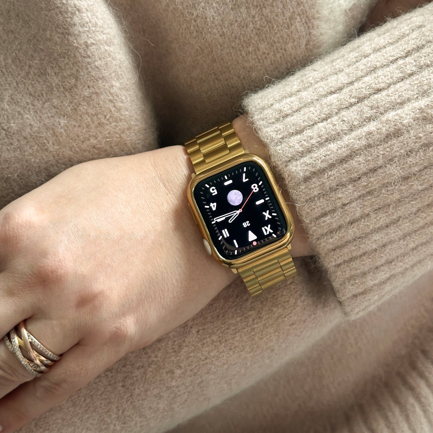 CAMERON APPLE WATCH BAND